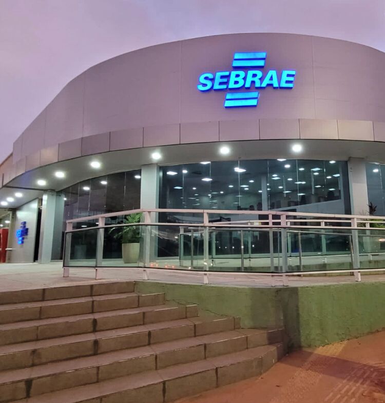 Sovaco de Cobra - Juazeiro do Norte/CE: SEDEST está ofertando cursos  gratuitos nos Telecentros